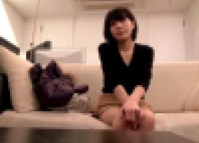 地味妻03