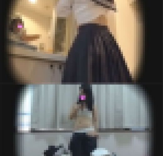 妹の娘　着替えを盗み撮り　入学したての体を隠し撮り