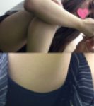 質感生脚であぐらをかく私服JK?