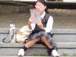 制服姿の女のコを撮影しました！！８
