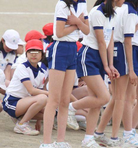 パンパンたんピー　154　すらりと長い美脚娘