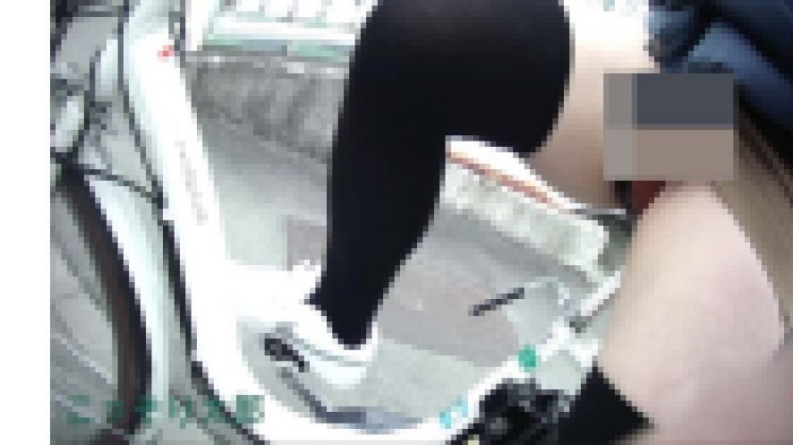アルバイト先のD子娘。自転車のサドルに生Pを食い込ませるハイビジョン