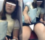 (電車対面）(顔出し)試験明け眠くってうとうとまどろむ可愛い女子大生さん…無防備なお股を超どあっぷで観察しちゃいました!!
