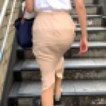 【ピンクのエロOL尻】ピンクのタイトスカートで美尻を表現する官能的なエロ妻が肉尻を晒す！【499】