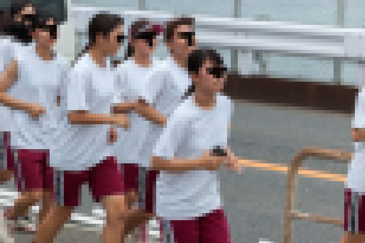 ランニングガールズ