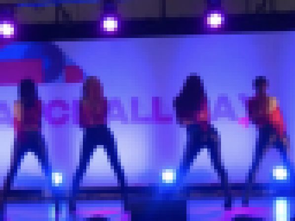 【セクシーダンス】魅惑の腰付き