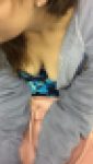 【胸チラHD画質】美人白人女性の巨乳谷間＆ブラ