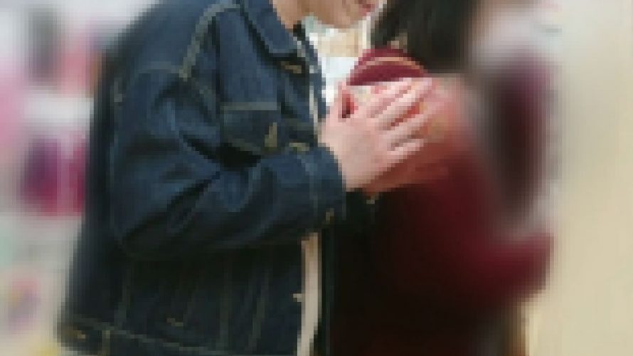 再 生おかず 五名セット ポケオナばれ変態を見る目 熟女美少女 接近 視姦 露出