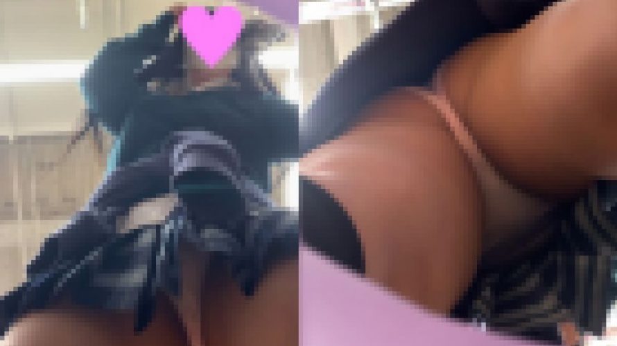 [4K]立ち読み中は隙だらけ…?