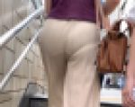 【2名・丸見えパンティーになるリブパンツ】