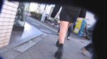 【即撮影】20代若めなギャル　でか尻追跡で黒ワンピースが揺れて見えそうで見えない！