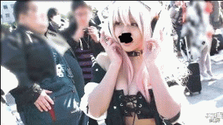 【おっぱいコスプレイヤー特集。人気レイヤーのむなもとのぞき】