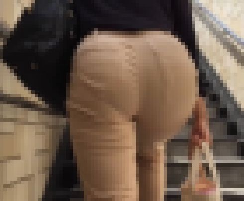 【2名・週末のパンツスーツOL】