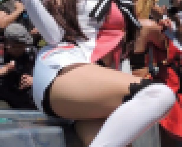 コスプレ2018夏細くてエロい脚に興奮！水分補給【動画】イベント編 4810