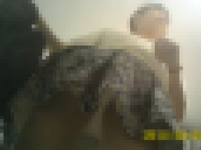 【FHD60fpsリマスター】【再販】	HD高画質パンチラ逆さ撮り　明るくかわいいダブル店員さんのエロアクティブパンチラ！