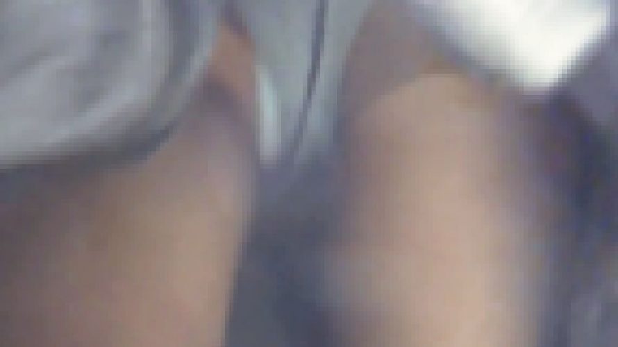 パンチラ盗撮 OLさん 黒パンストに透ける水色パンツ激写