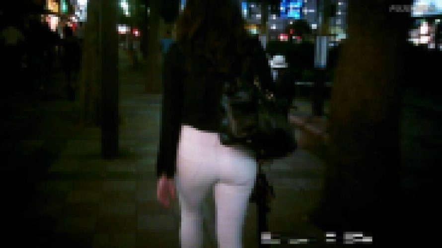 白のピタパンエロ尻にフル勃起！駅に向かって歩く私服お姉さん【動画】街撮り編 1902と1006セット販売