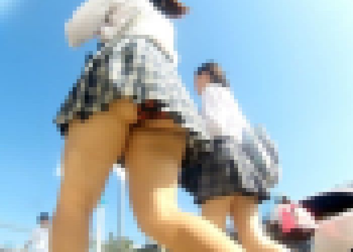 【顔モザイク無】FHD_破廉恥な生P×２人を収録！ギャルJKの派手派手パンチラ！