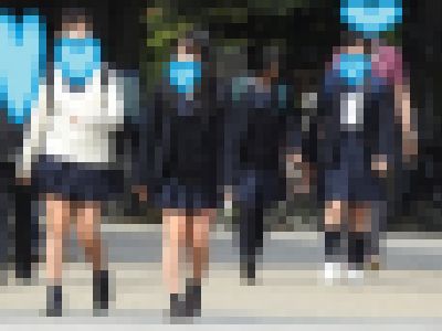 制服姿の女のコを撮影しました！！９９