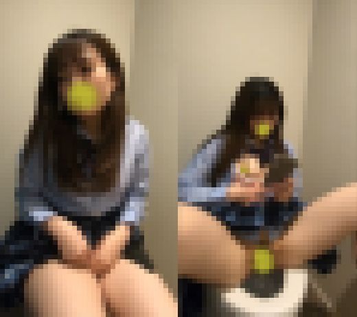 デパートのトイレでこっそりオナニーしちゃうJK?