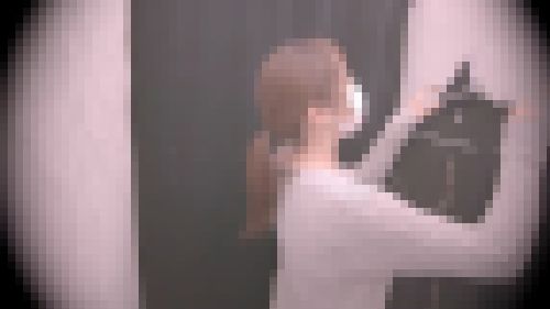 【試着室盗撮005】ミニスカから漏れる綺麗なお姉さんの豊満ヒップがエロすぎる着替え盗撮