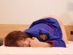 ? 個人撮影 ?坂○グループ メンバー？ ショートヘア 天然系 美少女 制服 コスプレ 美尻 Ｔバック♪