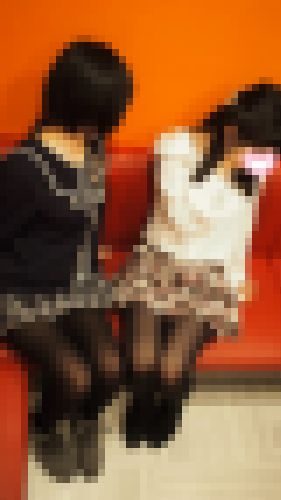 １８歳の美少女２人！ハーレム写真集③（黒タイツ）