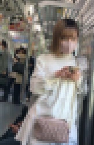 可愛いお洋服で可愛い雰囲気の女良を視姦＾＾