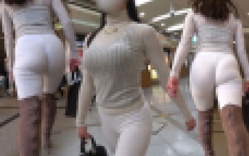 【超高画質】完璧美ボディの超・神尻！！凹凸クッキリコーデで尻も乳も激ヤバ！しかも超絶美人！あぁこのケツを一晩中嘗め回したい！