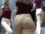 【高画質】《2衣装》これぞ神パンツ！揺れる巨尻を演出する超極薄生地のピンク＆ベージュフレア！尻肉がムニュンムニュンです♪