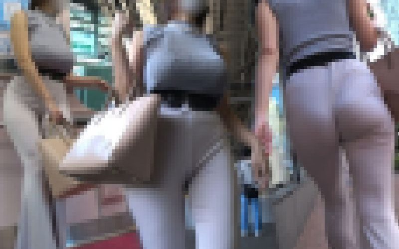 【超高画質】うきゃー！！揺れ揺れ爆乳＆柔尻美女の極上エロボディー！尻フェチの小生も今回ばかりは「おっぱい」に大執着しちゃいました