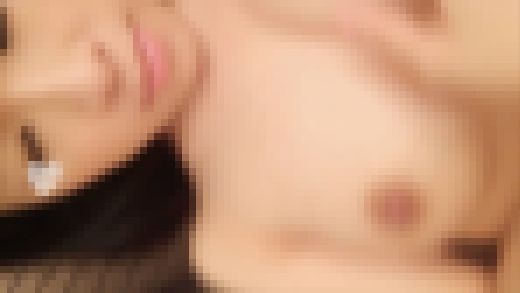 【自画撮りオナニー】個人撮影?推定18歳?イベントコンパニオンちゃん♪りりしいオナ♪Hオナ?