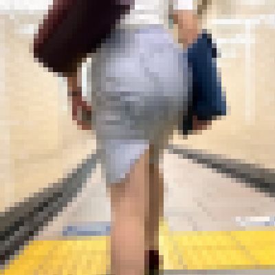 【レースデカ尻OL】レースデカ尻を後方者に突き出すエロいOL。私のお尻でチ〇ポいじって～～！と聞こえてきそうな淫乱女【567】