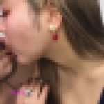 【変態/Ｍ男】飲唾/咀嚼チョコ垂らし/キスしながら口移し咀嚼チョコ（金髪ギャルが初女王様/スクール水着コスプレ）