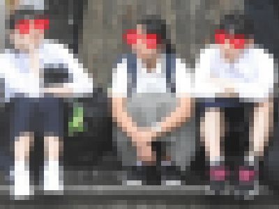 制服姿の女のコを撮影しました！！１３４