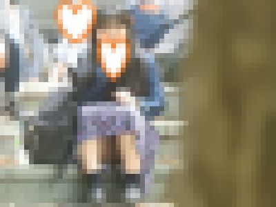 （ＦＨＤ）大変です！！何かに夢中になり、パンツが見えてますよ２０９