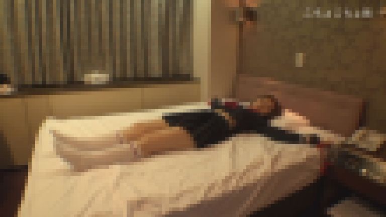 こちょこちょ族　ムチムチセクシー敏感娘　19歳　ゆうき　制服編