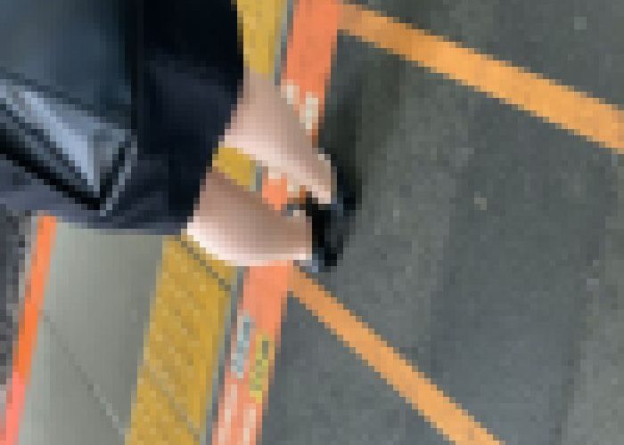 OLの足を観察