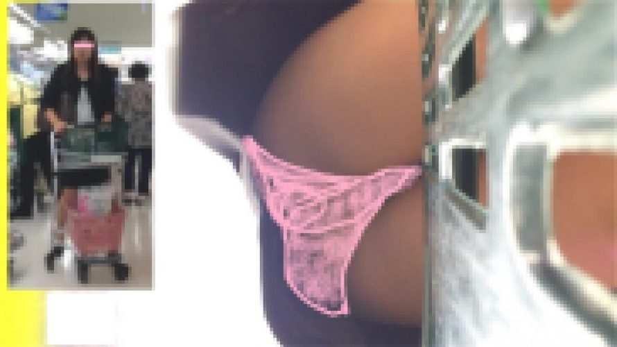 綺麗な奥様のスカートの中の秘密part9