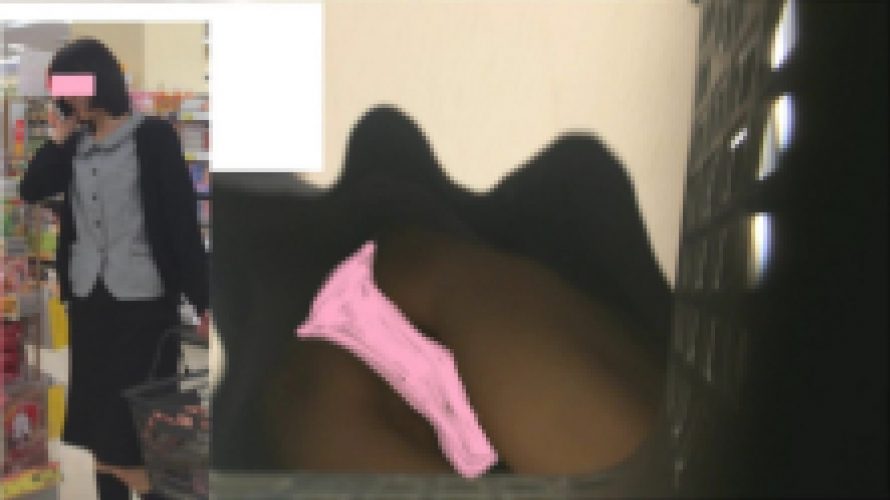 綺麗な奥様のスカートの中の秘密part11