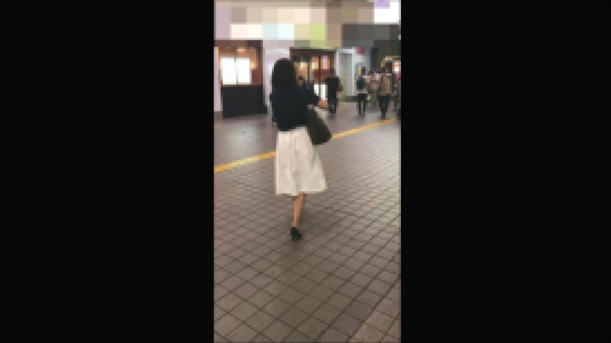 きれいなお姉さんのPチラ　No203
