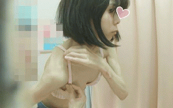 ?閲覧注意　　拒食症がすぎる女性　　僕のお店の試着室356