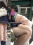 むっちむち美少女Kのエグすぎる鳥肌生脚をねっとり撮影…?