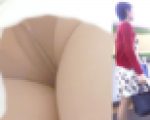 パンチラ盗撮 OLさん 白いTバックが尻に食い込み超接近