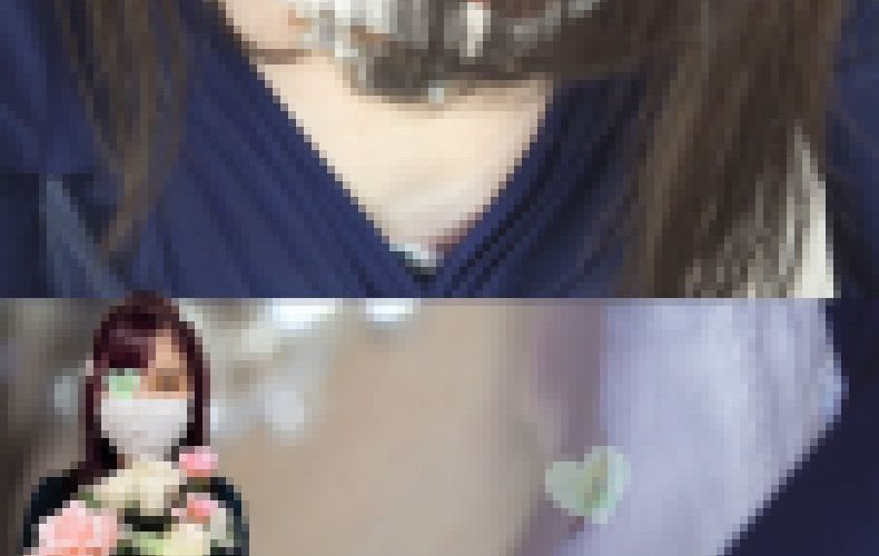 [4K][食い込み]割れ目くっきり！親族の式に出席した未成年(18)の美しい乳首