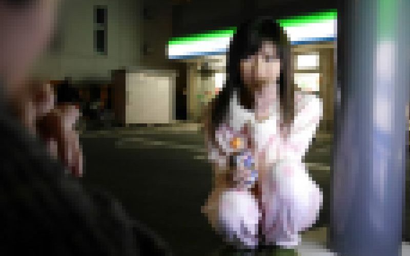 【神待ちJ系】深夜0時過ぎのコンビニ前に1人で座っていたJ系を助けてあげました【個撮】