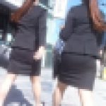 ギャル系リクスー女子★ピッタリスカートに浮き出るPライン