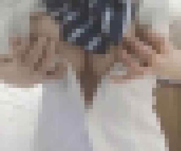 【ガチ】巨乳裏垢J〇が校内で露出自撮り