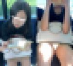(電車対面）(顔出し)ボタンで前止めスカート…タイトミニ…むき出しあんよをくぱぁ～っとひらいちゃうお姉さんを観察してみました!!