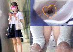【坂系美少女声かけ】【セーラーからのぞく純白ブラ＆主張満点乳首】【前後から挟み撃ち…禁断の水玉パンツ逆さ撮り】